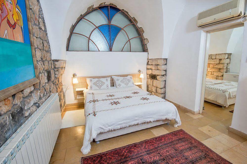 Pina Barosh Bnb Rosh Pinna Exterior photo