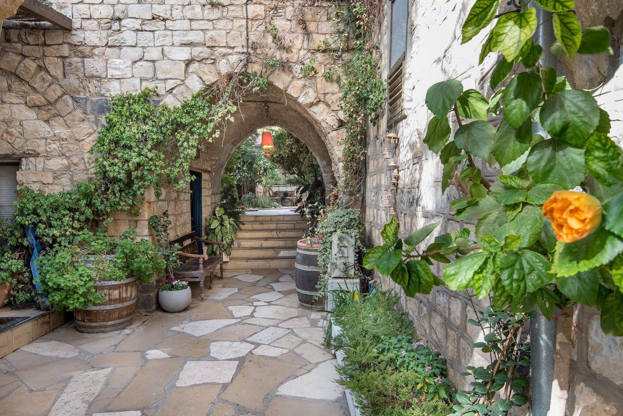 Pina Barosh Bnb Rosh Pinna Exterior photo