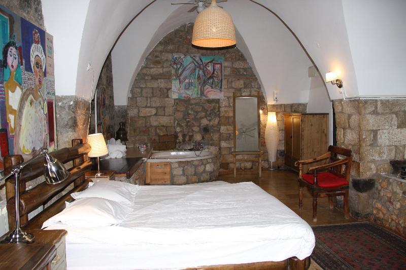 Pina Barosh Bnb Rosh Pinna Exterior photo